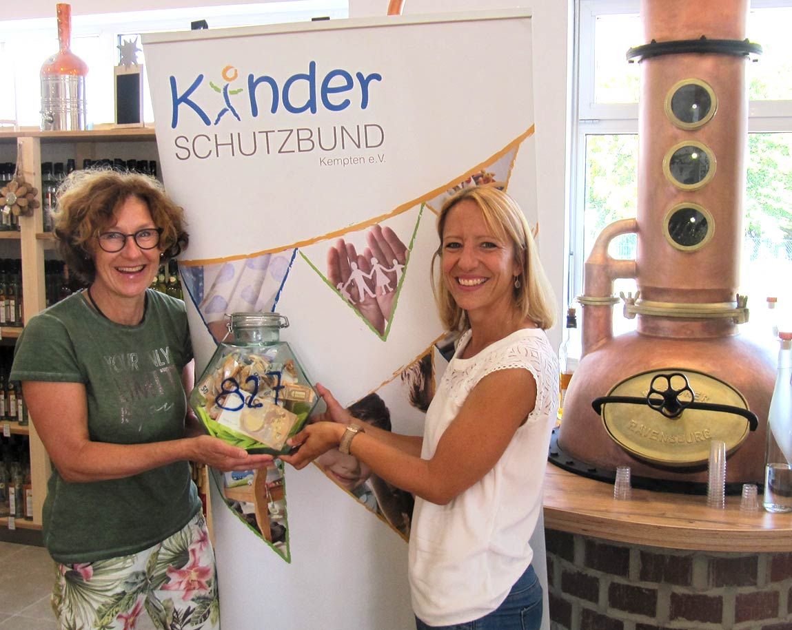 Große Tombola des Kinderschutzbundes bringt über 800 Euro in die Vereinskasse