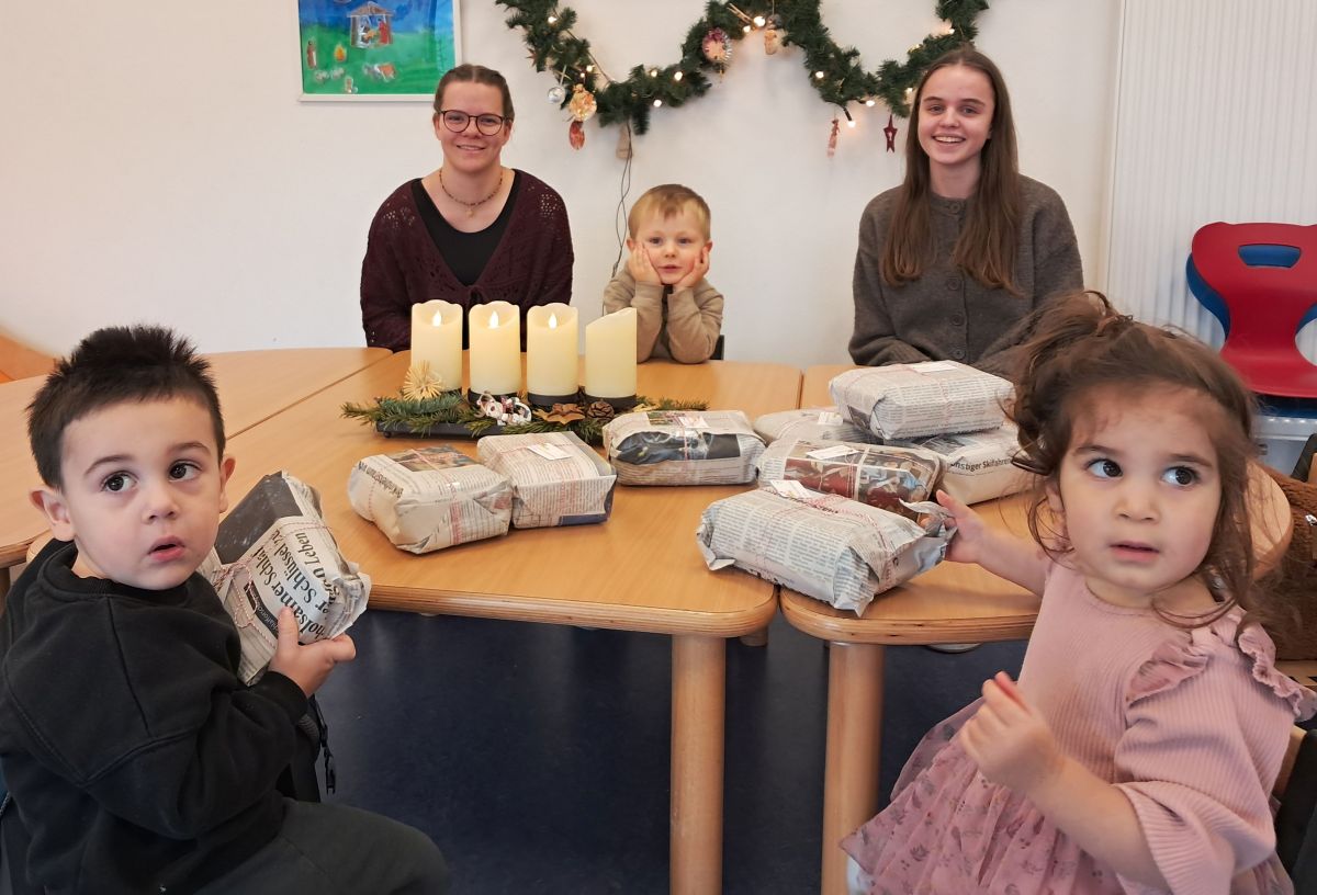 ZAK Wunschbaum Aktion erfreut Kinder im Kinderschutzbund Kempten e.V.