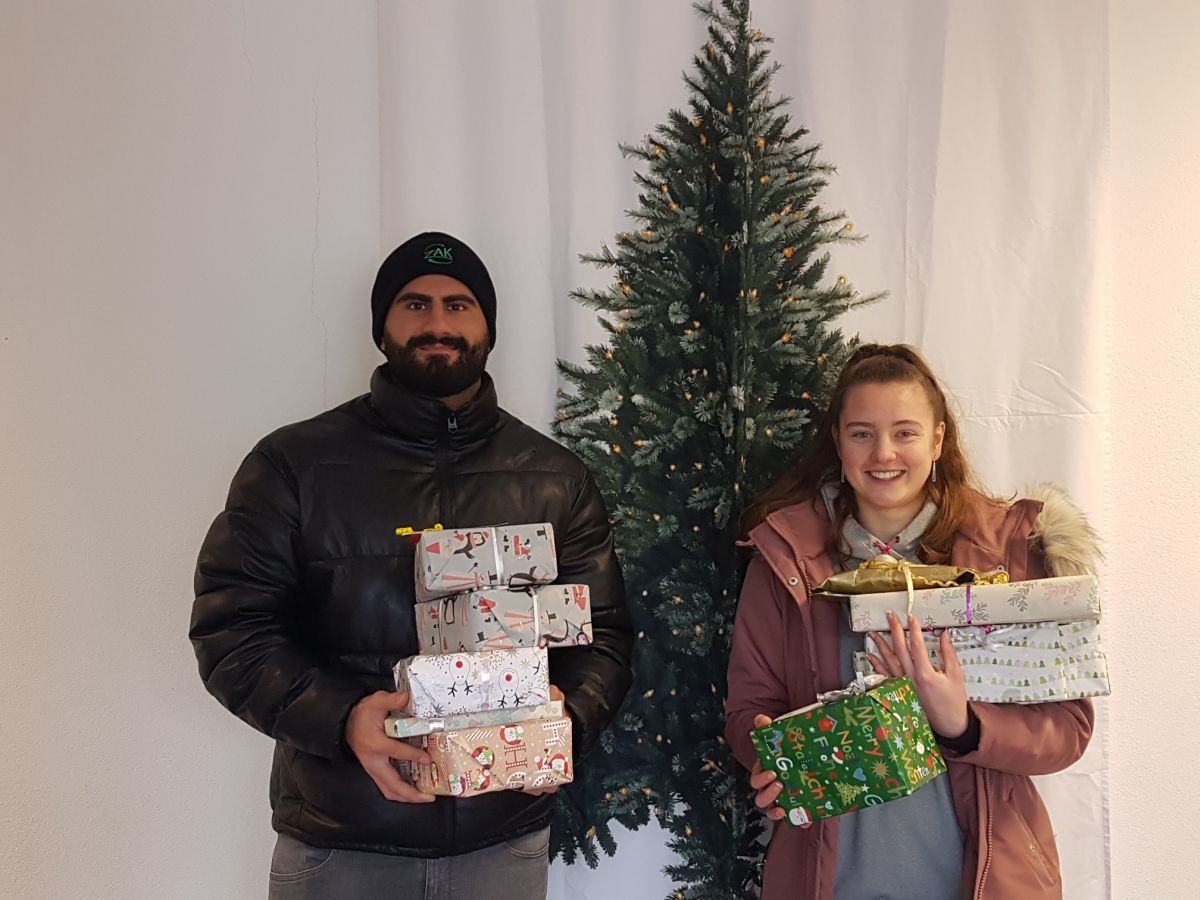 Die ZAK Wunschbaum Aktion- Kinderwünsche gehen in Erfüllung